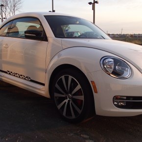 VW Beetle 2012, el escarabajo ha sido&nbsp;aplastado.