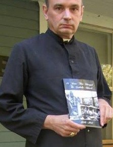 El Papa exiliado vive en&nbsp;Kansas.