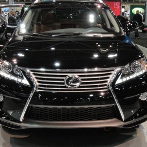 Gama Lexus 2013.