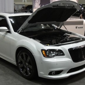 300 y Grand Cherokee SRT&nbsp;2012.