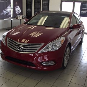Hyundai Azera 2012.