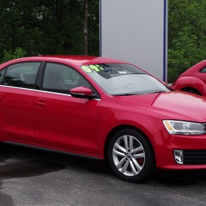 VW Jetta GLI 2012: No exactamente un GTI con&nbsp;cajuela.
