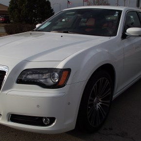 Chrysler 300 S: Todo el lujo, menos el&nbsp;poder.