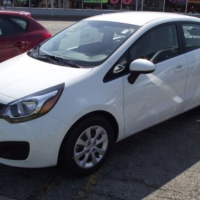 Kia Rio 2013.
