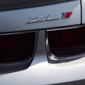 Chevrolet Camaro ZL1 2012: el mas caro y el&nbsp;mejor.