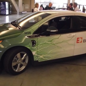 La compañia electrica y su flotilla de&nbsp;vehiculos.