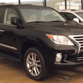 Lexus LX 570 2013: La mas cara es la mas fea,&nbsp;tambien.