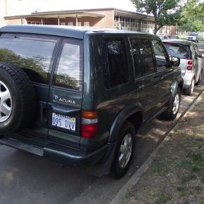 Rarezas circulando 19: Acura SLX&nbsp;1997.