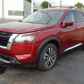 Nissan Pathfinder 2022: Distinta y&nbsp;mejorada.