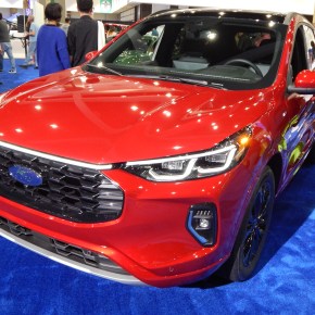 ALV: Ford Escape&nbsp;2023.