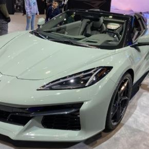 ACS23: Chevrolet Corvette E-Ray&nbsp;2024.