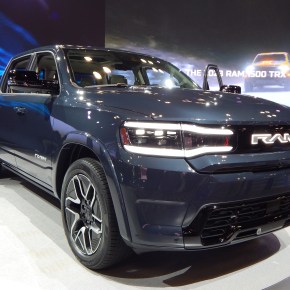 Del dicho al hecho: RAM Revolution Concepto vs 1500 REV&nbsp;2025.