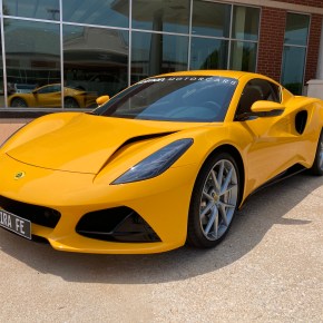 Presentación Especial: Lotus Emira&nbsp;2024.