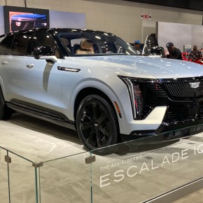 ACS23: Cadillac Escalade IQ&nbsp;2025.