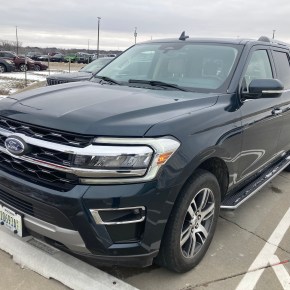 Manejando: Ford Expedition Max&nbsp;2024.