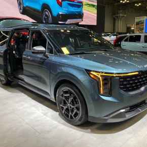 ACS24: Kia Carnival MPV&nbsp;2025.