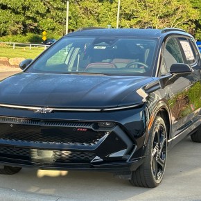 ALV: Chevrolet Equinox EV&nbsp;2024.