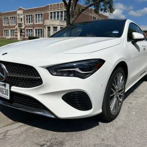 Manejando: Mercedes Benz CLA&nbsp;2025.
