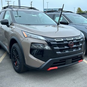 ALV: Nissan Rogue Rock Creek&nbsp;2025.