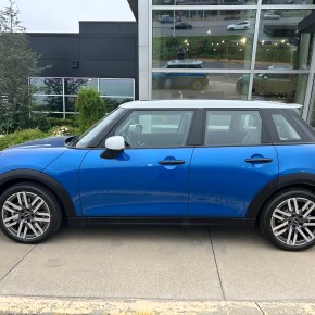 ALV: Mini Cooper 4 puertas&nbsp;2025.