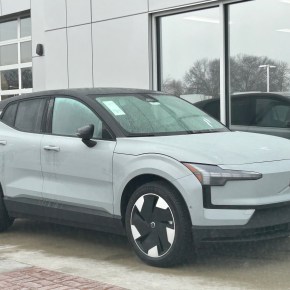 Manejando: Volvo EX30&nbsp;2025.