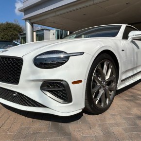 Presentación Especial: Bentley Continental GTC&nbsp;2025.