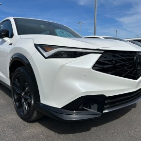 ALV: Acura ADX&nbsp;2025.