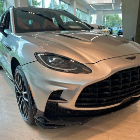 Presentación Especial: Aston Martin DBX 707&nbsp;2024.