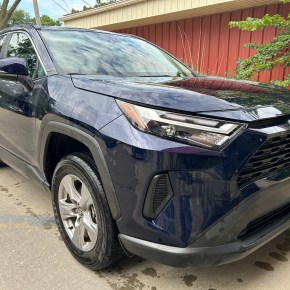 Manejando: Toyota RAV4 híbrida&nbsp;2025.