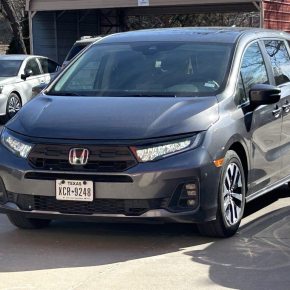Manejando: Honda Odyssey&nbsp;2025.