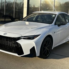ALV: Lexus IS&nbsp;2026.
